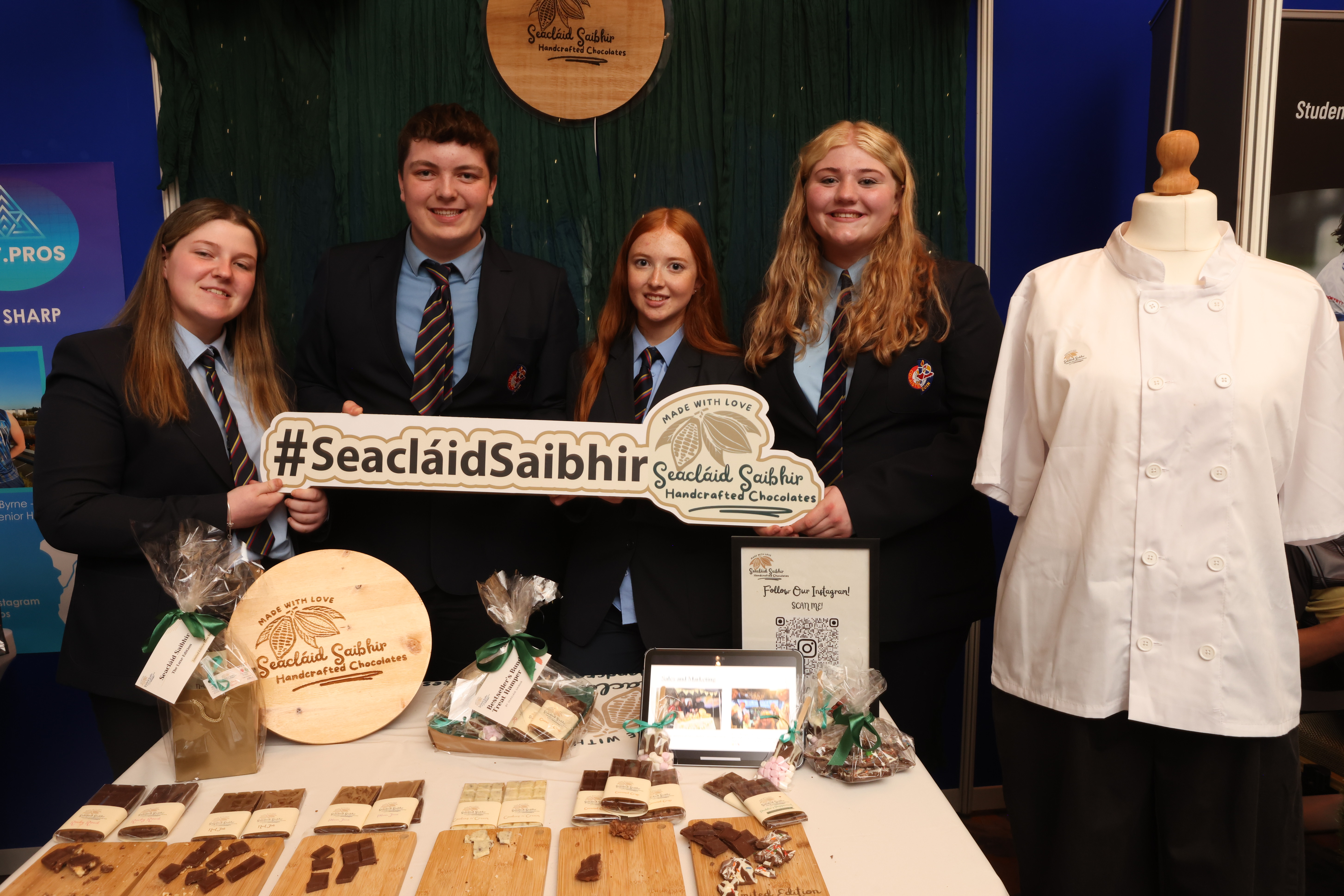 UPCYCLING PC ENTREPRENEUR WINS TOP STUDENT ENTERPRISE PRIZE 2