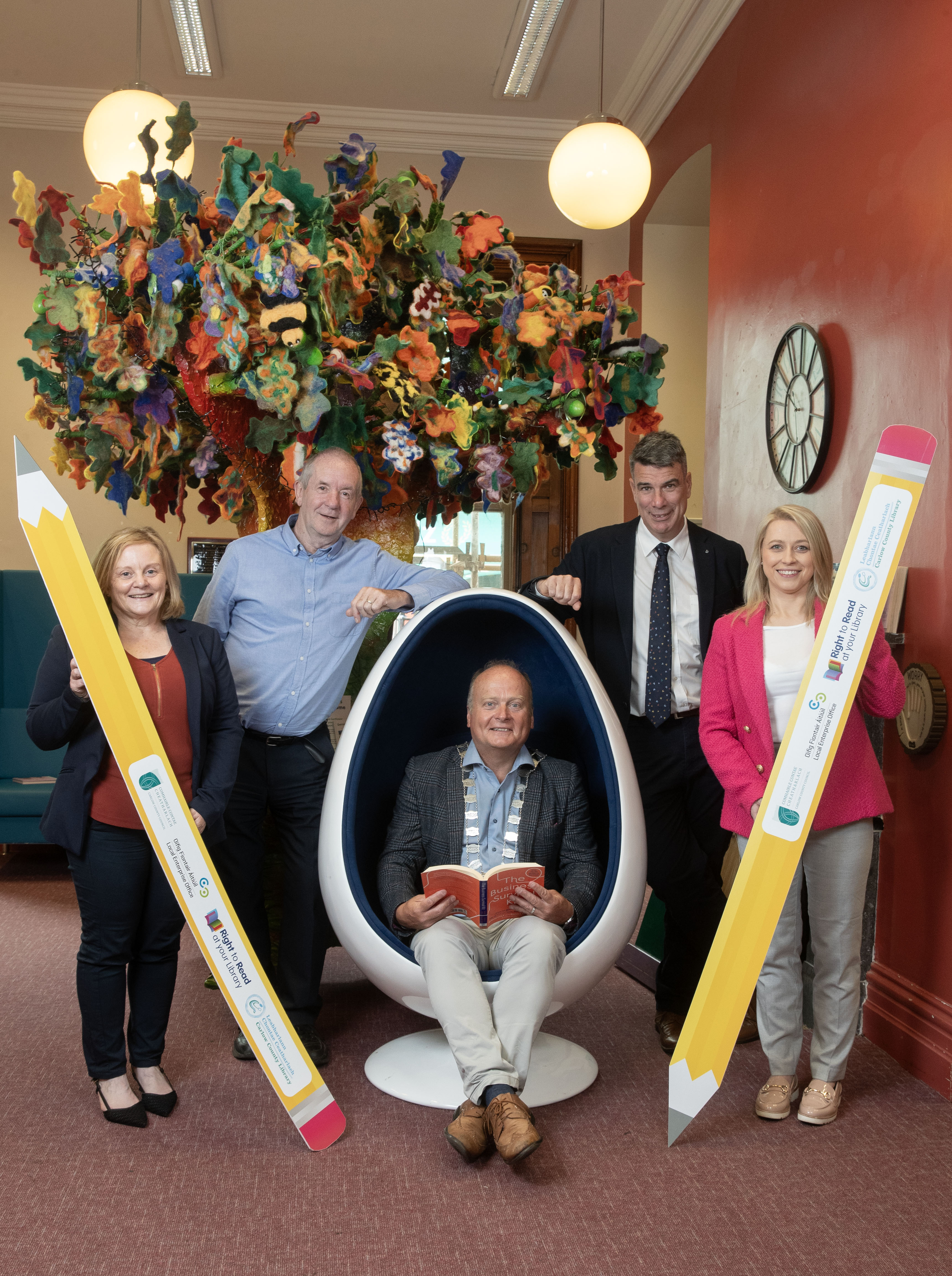 Primary schools throughout County Carlow once again have the opportunity to engage 5th and 6th class students in the 2024 Right to Read Programme Primary schools throughout County Carlow once again have the opportunity to engage 5th and 6th class students in the 2024 Right to Read Programme