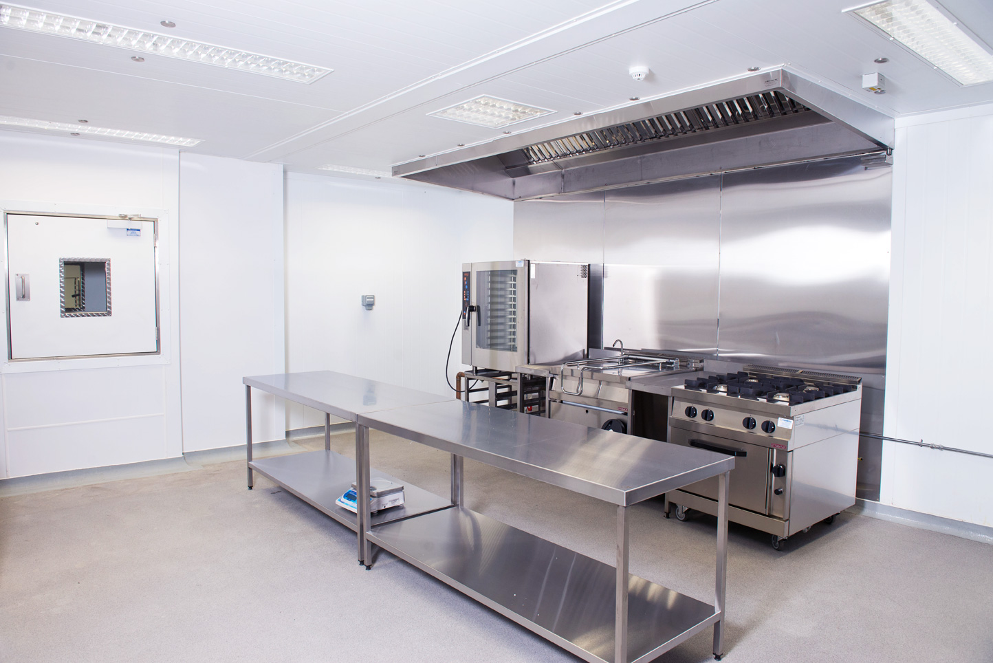 Commercial Kitchens  in Carrigaline for Rent Local 