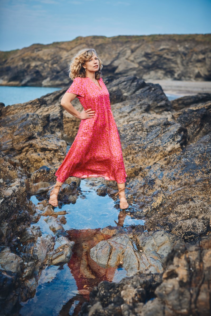 SONYA LENNON LAUNCHES CREATIVE COAST DONEGAL WEBSITE