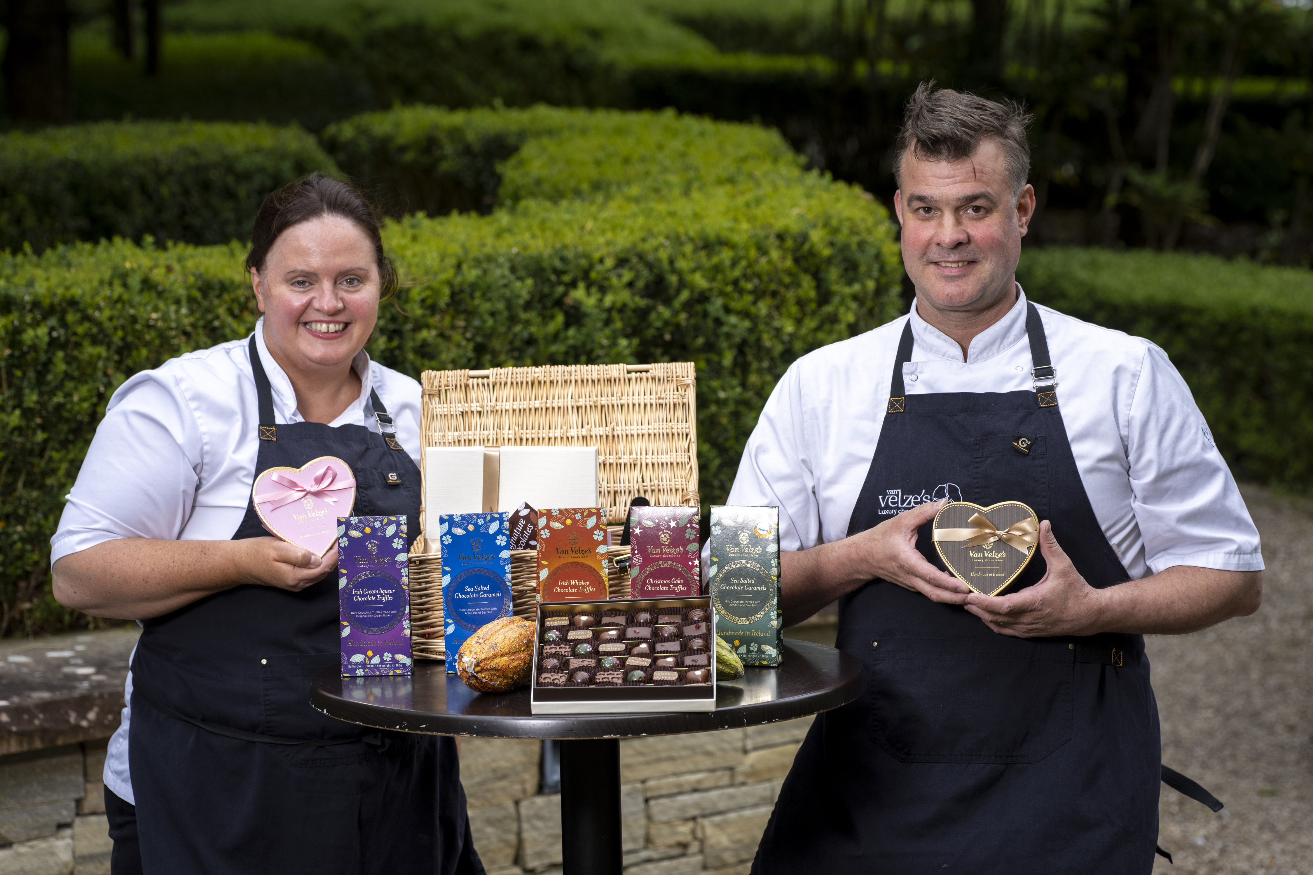 Van Velzes Luxury Chocolates - LEO Mayo Van Velzes Luxury Chocolates - LEO Mayo