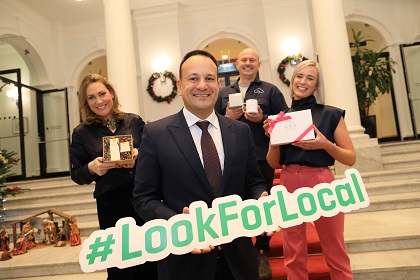 Tanaiste Leo Vradkar holding the LookforLocal sign Tanaiste Leo Vradkar holding the LookforLocal sign